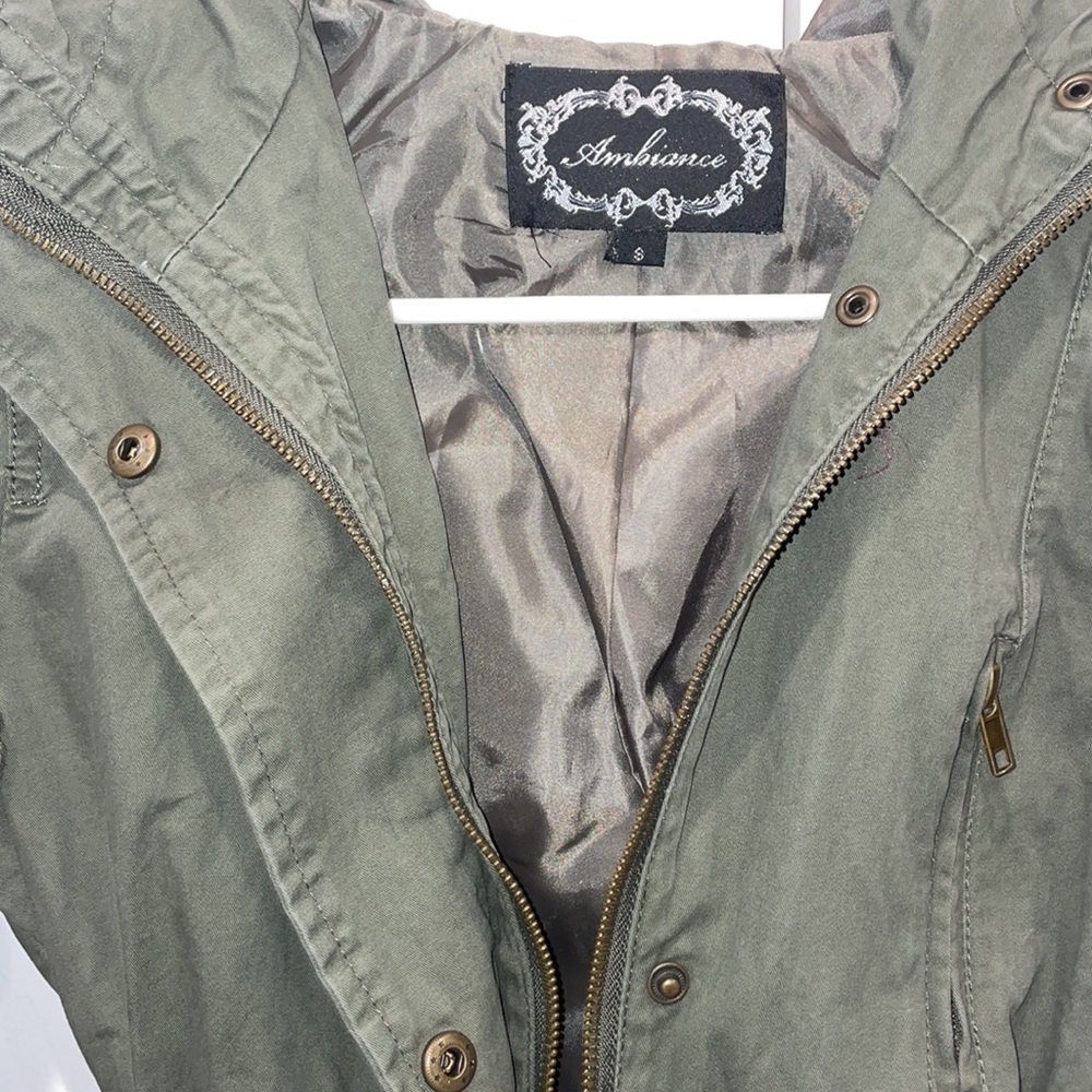 Jacket - Picture 3 of 5